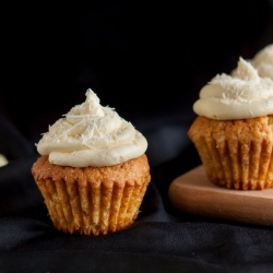 White Chocolate Cupcakes