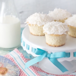 coconut cupcakes