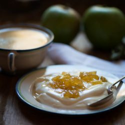 Apple and Jasmine Jam