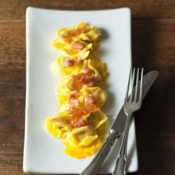 Tortellini with Apple Puree