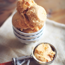 Pumpkin Cheesecake Ice Cream