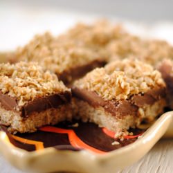 no-bake chocolate pb bar