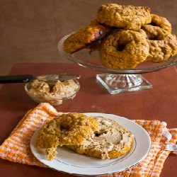 Pumpkin Crunch Bagels