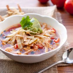 Slow Cooker Chicken Tortilla Soup