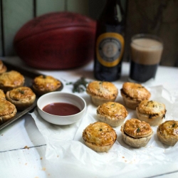 Steak, Tomato & Stout Party Pies