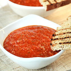 Roasted Red Pepper Quinoa Soup