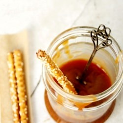 caramel sauce snack