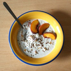 Peachy Cheesecake Overnight Oats