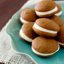 Pumpkin Whoopie Pies