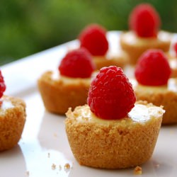 Mini Raspberry Baked Cheescakes