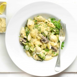 Vegan Creamy Broccoli Pasta