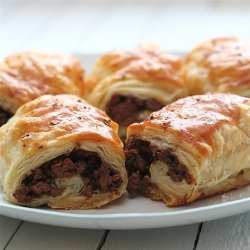 Crispy Lamb and Mint Rolls