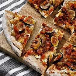 Fig and Prosciutto Pizza