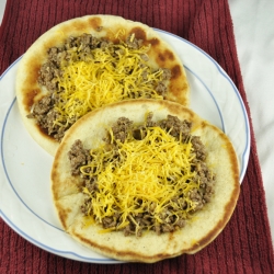 Cheeseburger Flatbread Melts