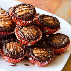 Caramel Delight Brownie Bites