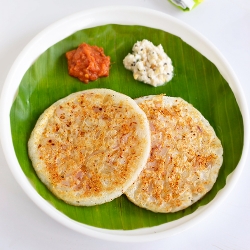 Onion Uttapam