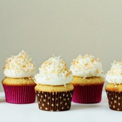 Lime-Coconut Cupcakes