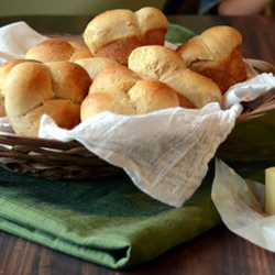 Whole Wheat Clover Rolls