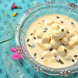 Angoori Rasmalai