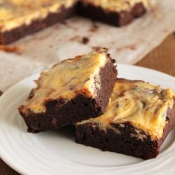 Cheesecake Brownies