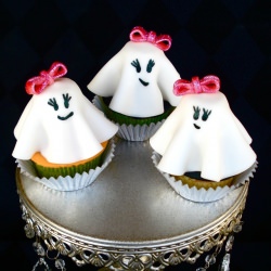 Ghost Cupcakes