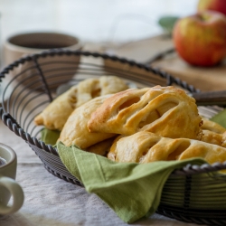 Brown Butter Apple Hand Pies