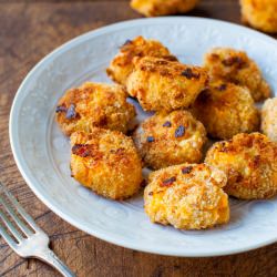 Mac ‘n Cheese Baked Cheese Balls