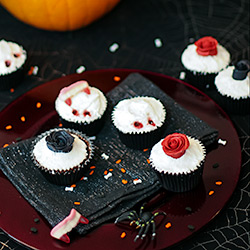 Gothic Roses Vampire Bite Cupcakes