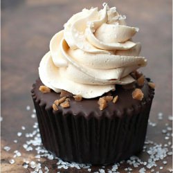 Salted Caramel Chocolate Cupcake