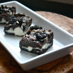 Oreo Cheesecake Brownies