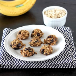 Banana Chocolate Chip Oat Cookies