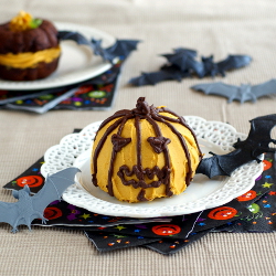 Halloween Whoopie Pies