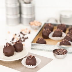 Chocolate Chickpea Truffles