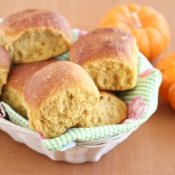 Pumpkin Spice Rolls