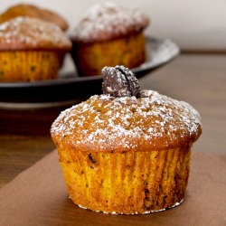 Pumpkin Oreo Muffins