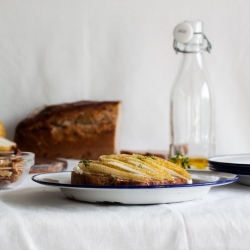 Pear and Goat Cheese Crostini