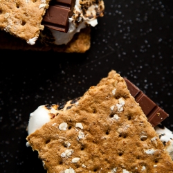 DIY S’mores bar