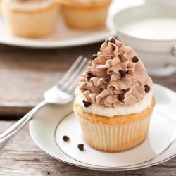 Cannoli Cupcakes