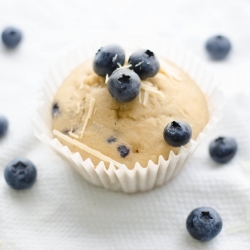 Vegan Blueberry White Choc Cupcakes