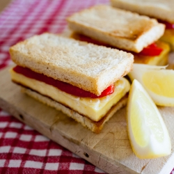 Halloumi and Capsicum Bocadillo