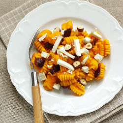 Squash Pasta with Goat Cheese