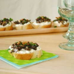 Mushroom and Goat Cheese Crostini