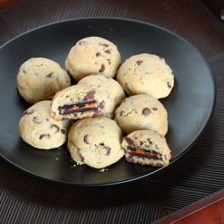 Oreo-Stuffed Chocolate Chip Cookies