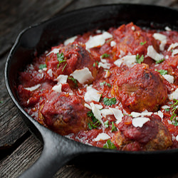 Meatballs & Tomato Sauce