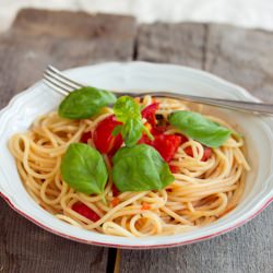 Pasta with Tomatoes