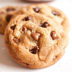 Nutella Stuffed CC Cookies