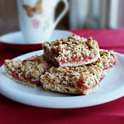 Organic Strawberry Crumble Bars