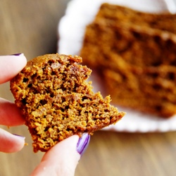 Ontbijtkoek: A Spiced Dutch Cake