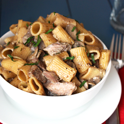 Mushroom Gorgonzola Steak Pasta