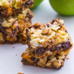 Apple Magic Bars